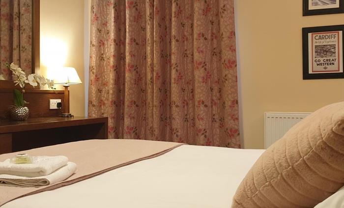 Deluxe double room with shower